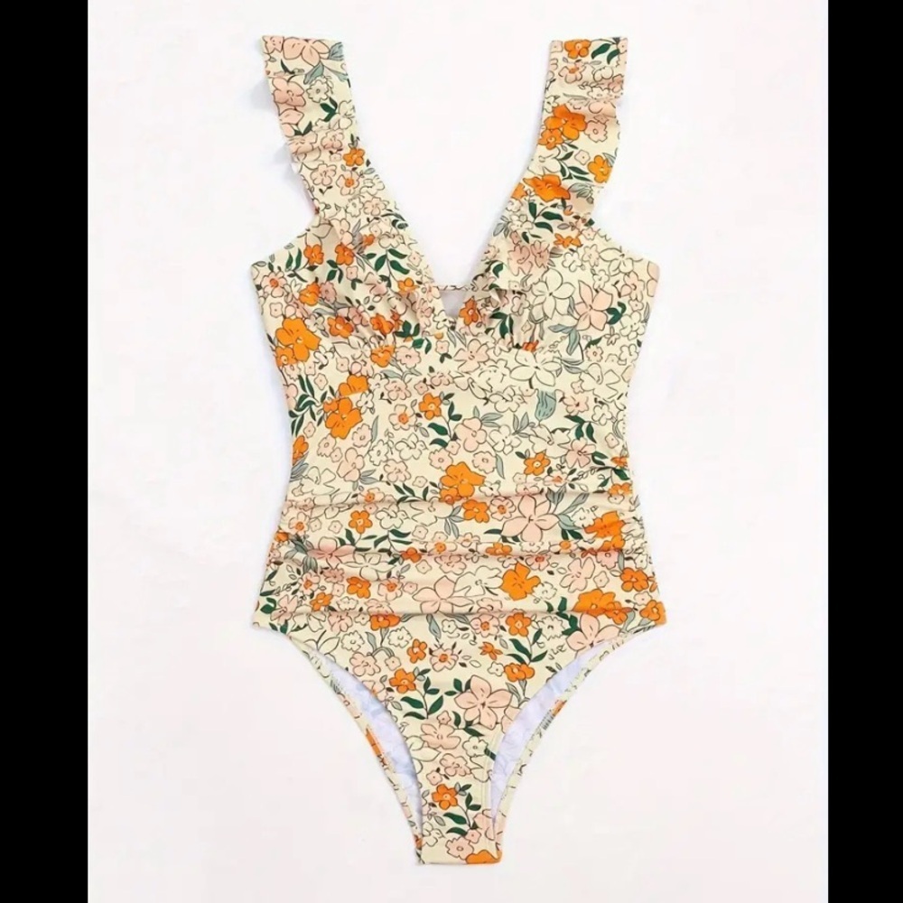 One Piece Swimsuit with Ruffled V-Neck with Open Back - Picture 13 of 16